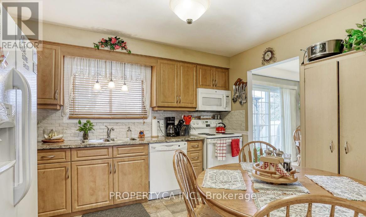 Upper - 204 Mason Drive, Whitby, Ontario  L1N 2B1 - Photo 17 - E13872738