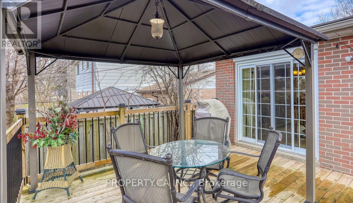 Upper - 204 Mason Drive, Whitby, Ontario  L1N 2B1 - Photo 21 - E13872738