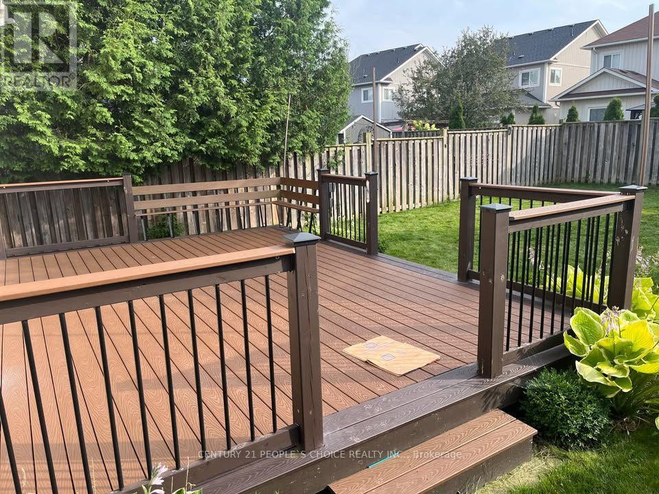 40 Cranborne Crescent, Whitby, Ontario  L1M 2M2 - Photo 14 - E13872826