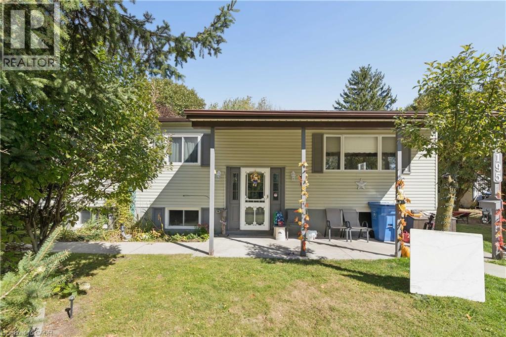 195 JOHN Street S, Harriston, Ontario