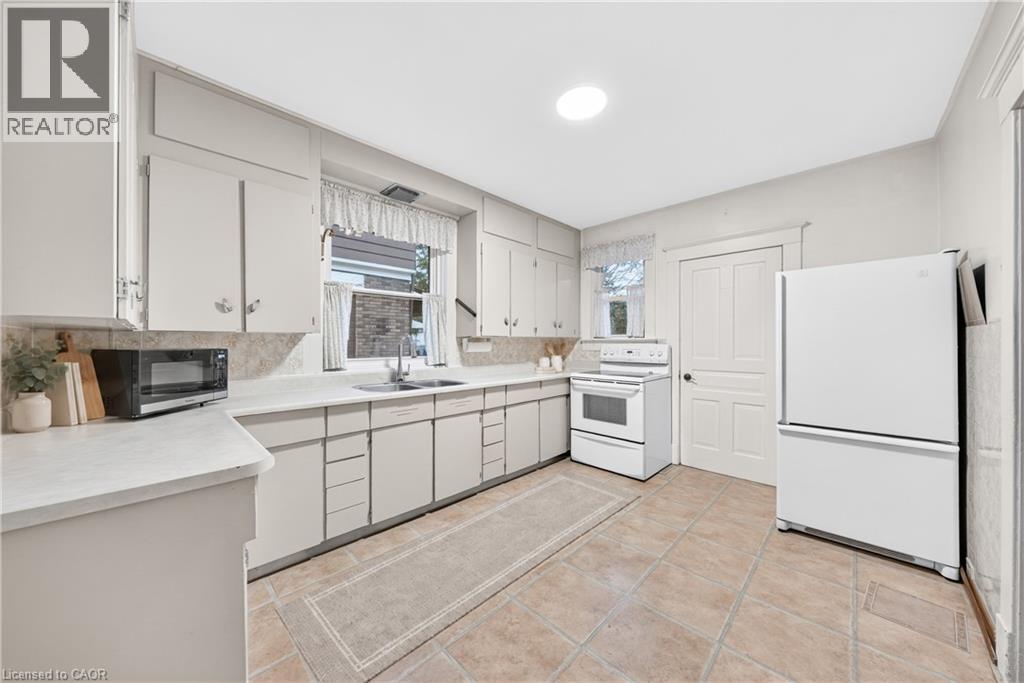 63 Mt Hope Street, Kitchener, Ontario  N2G 2J5 - Photo 10 - 40869178