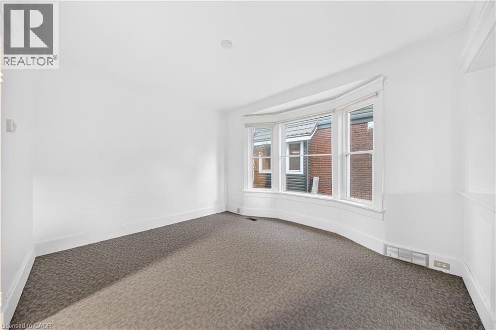 63 Mt Hope Street, Kitchener, Ontario  N2G 2J5 - Photo 8 - 40869178