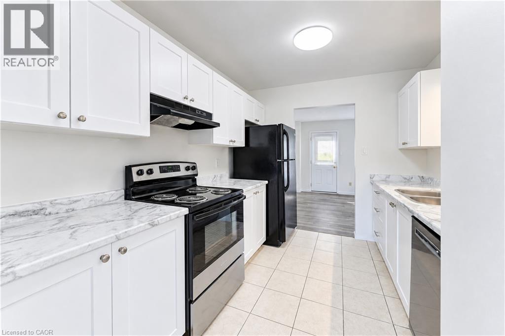 1093 Nellis Street Unit# 9, Woodstock, Ontario N4T 1P5 - Photo 9 - 40868324