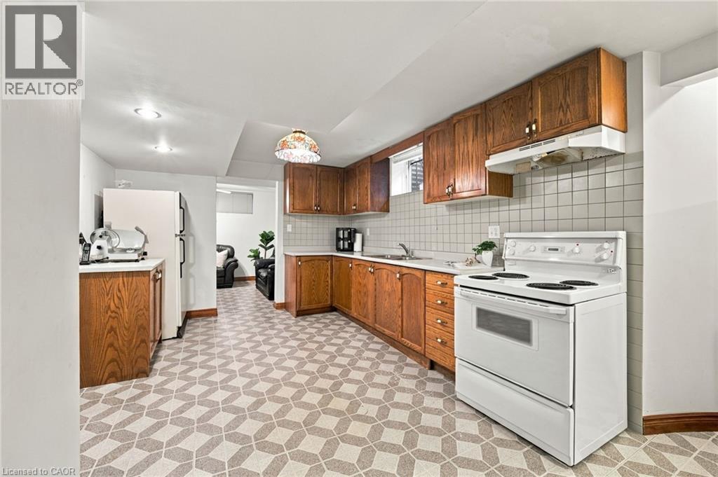 144 Lovers Lane, Hamilton, Ontario  L9G 1G8 - Photo 39 - 40869397
