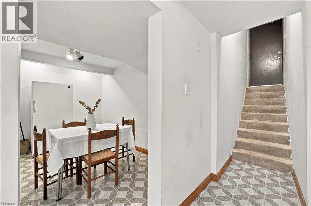 144 Lovers Lane, Hamilton, Ontario  L9G 1G8 - Photo 41 - 40869397