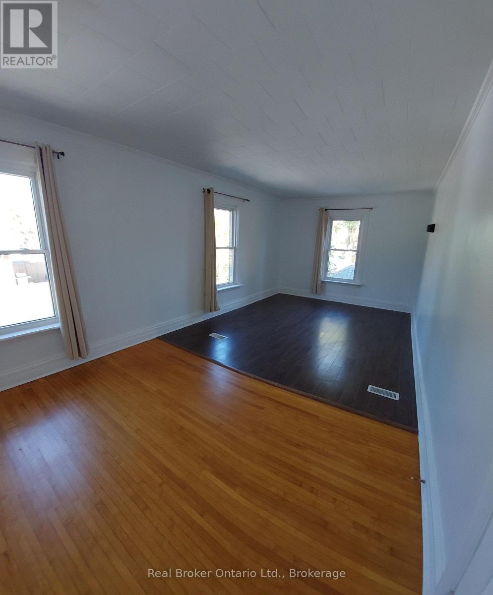 4 Cambria Street, Stratford, Ontario N5A 1G4 - Photo 20 - X13872830