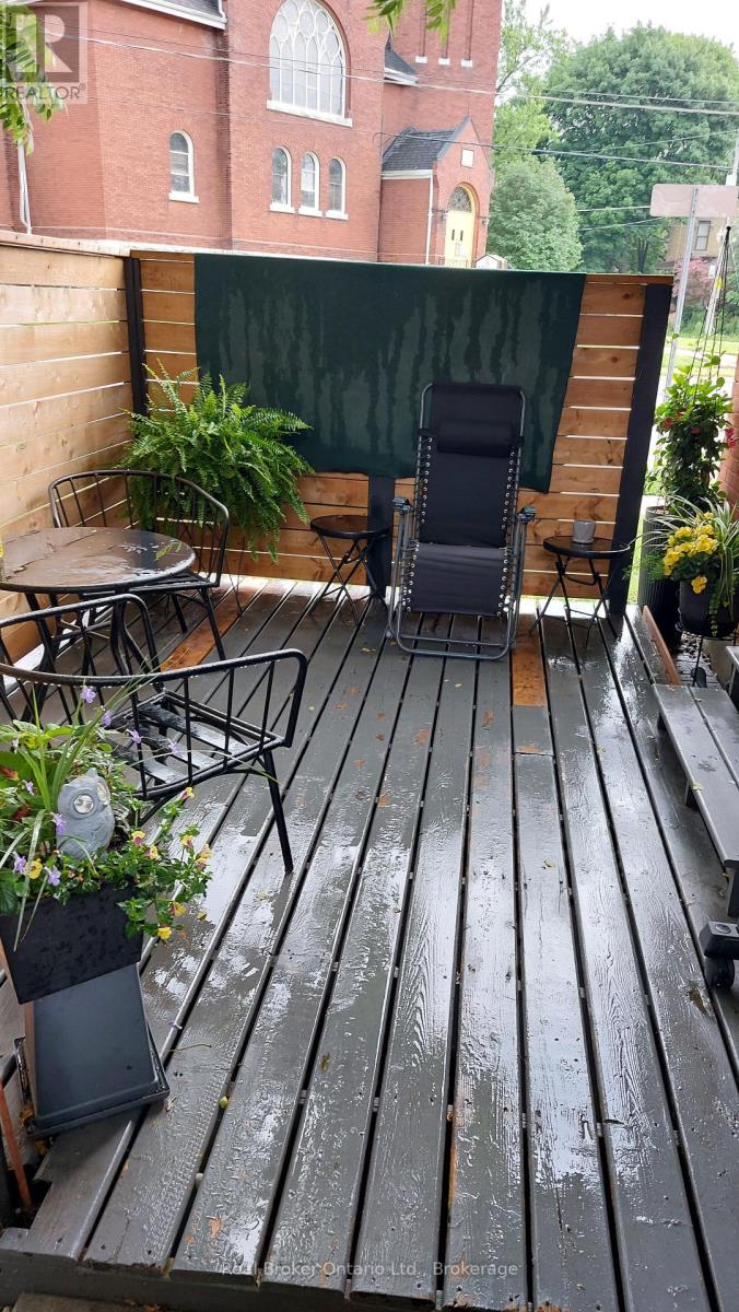 4 Cambria Street, Stratford, Ontario N5A 1G4 - Photo 45 - X13872830