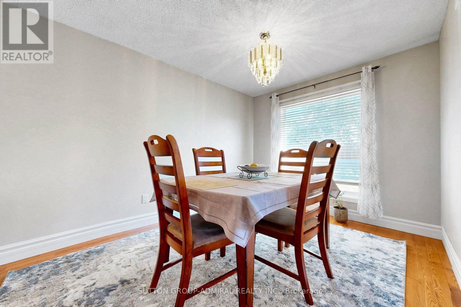 43 Berwick Crescent, Richmond Hill, Ontario  L4C 0B8 - Photo 15 - N13872856