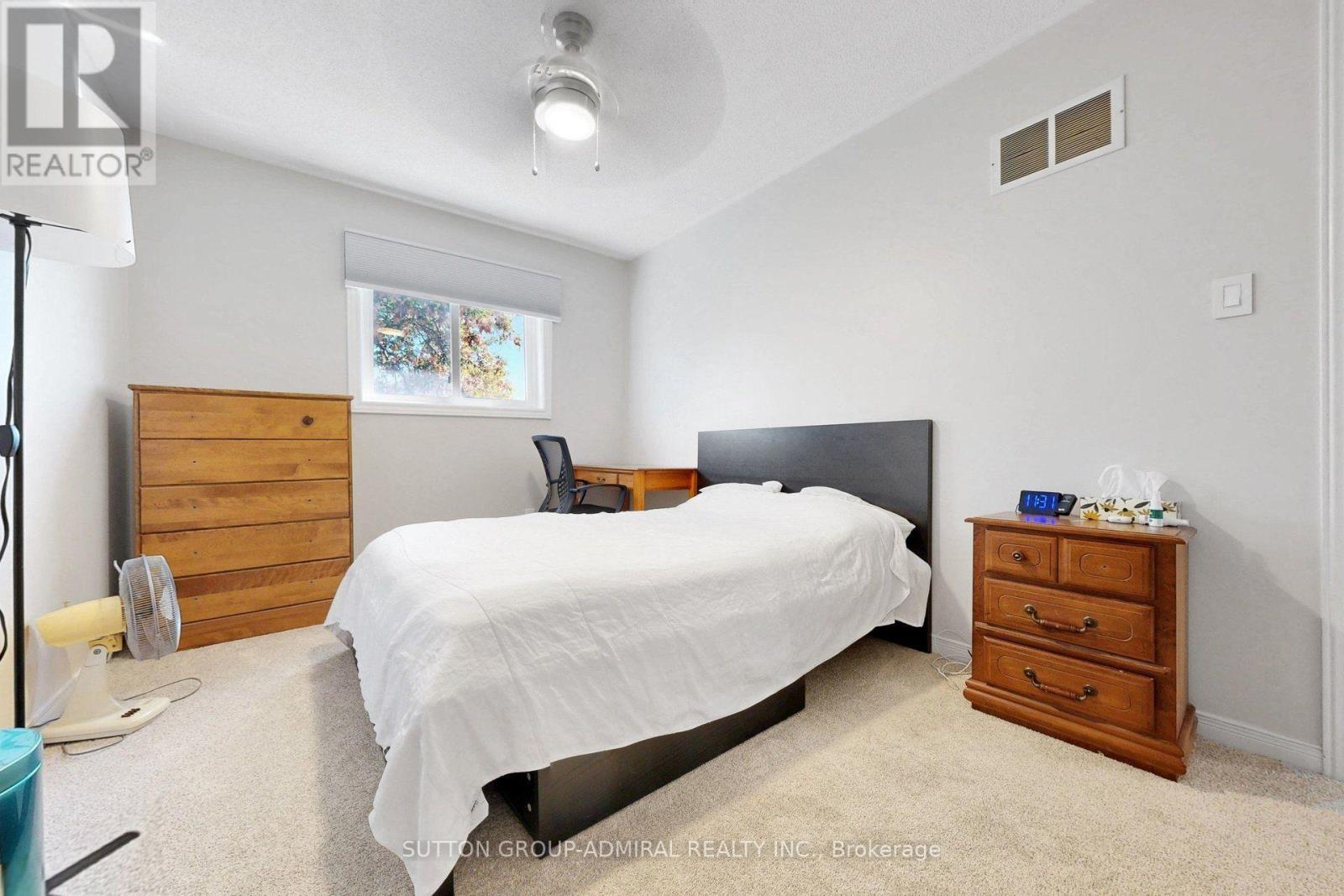 43 Berwick Crescent, Richmond Hill, Ontario  L4C 0B8 - Photo 29 - N13872856