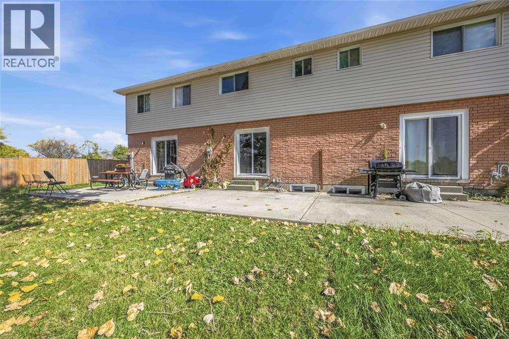 348 Cameron Street Unit# 105, St Clair, Ontario  N0N 1G0 - Photo 37 - 26024485