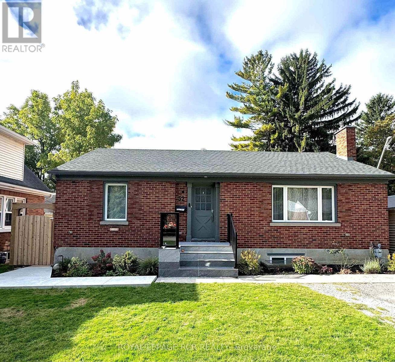 52 DRURY LANE, barrie (wellington), Ontario