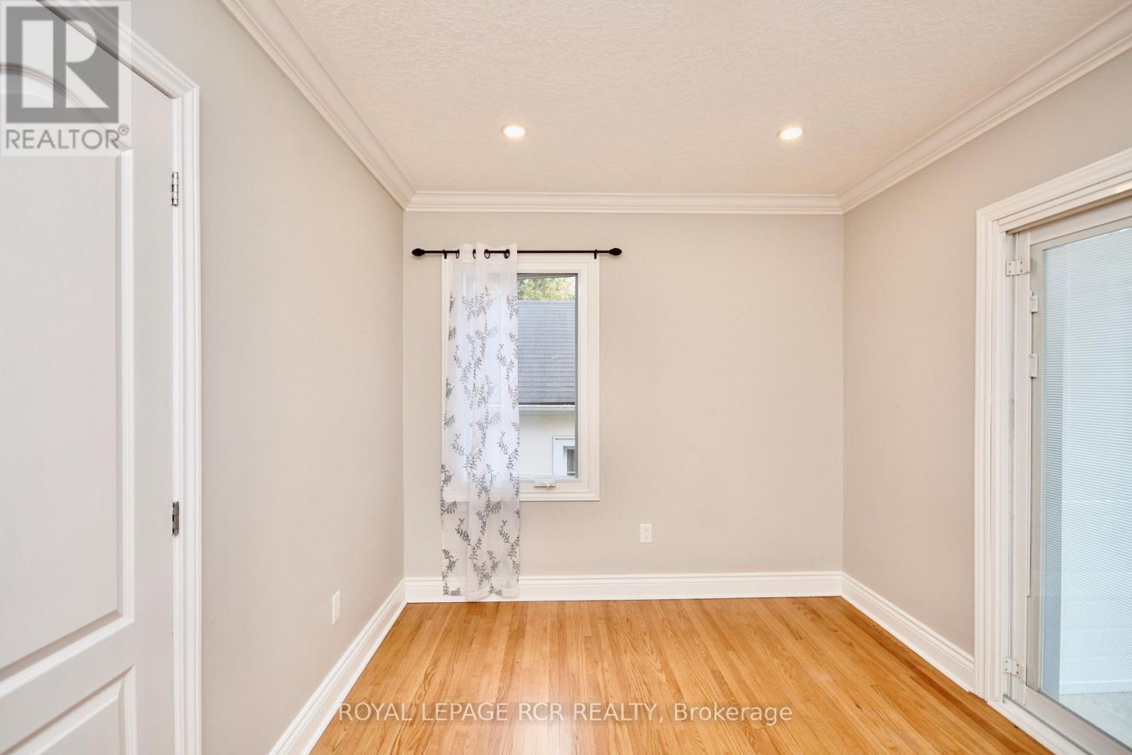 52 Drury Lane, Barrie, Ontario  L4M 3C8 - Photo 14 - S13872902