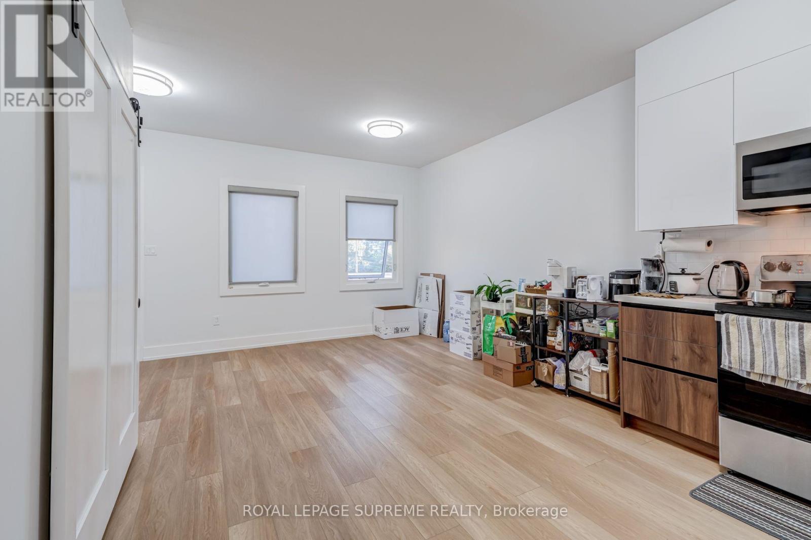 2 - 97 Bernice Crescent, Toronto, Ontario  M6N 1W7 - Photo 3 - W13872852