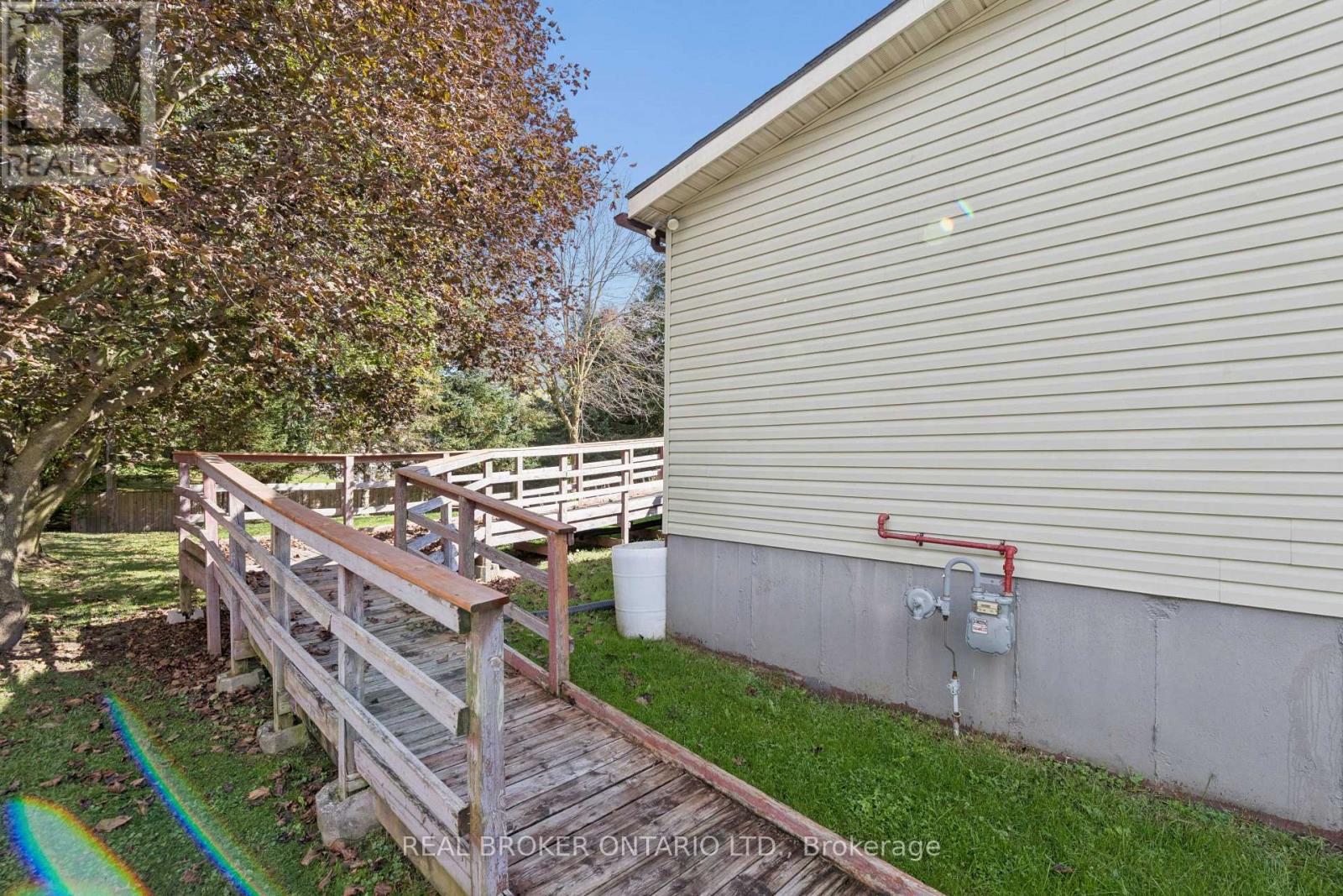 195 John Street S, Minto, Ontario  N0G 1Z0 - Photo 21 - X13872904