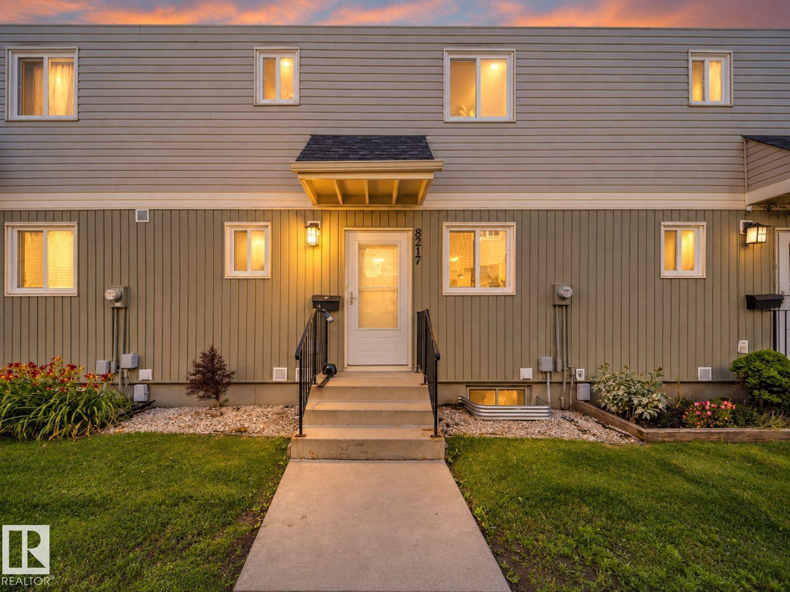 8217 182 ST NW Edmonton Alberta Canada T5T1L2 2