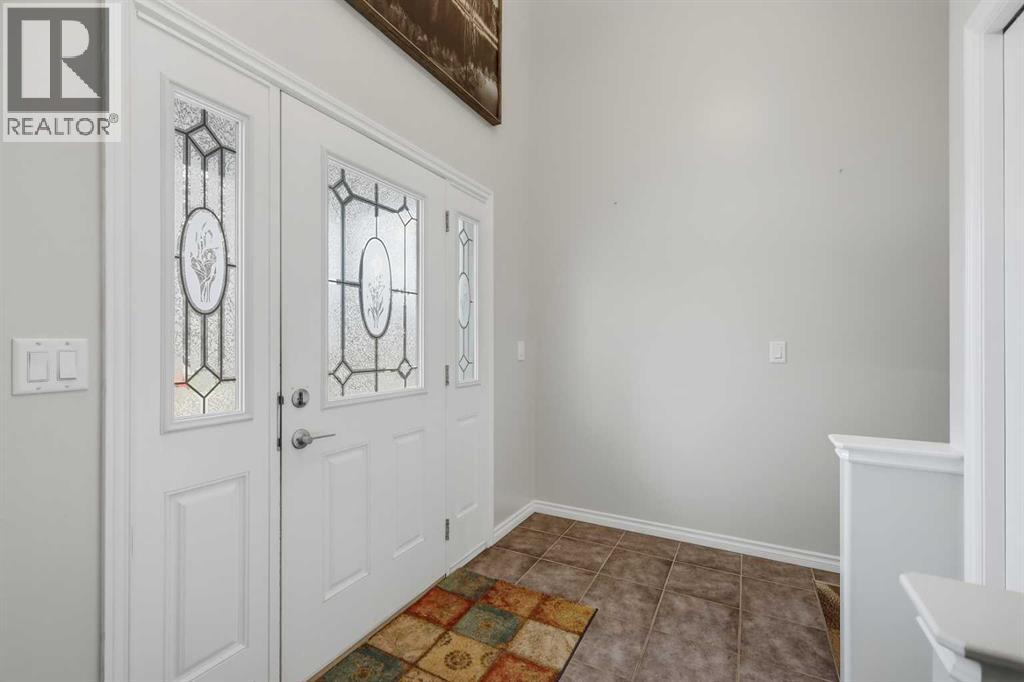 19 Regatta Way, Sylvan Lake, Alberta  T4S 0E8 - Photo 4 - A2344824