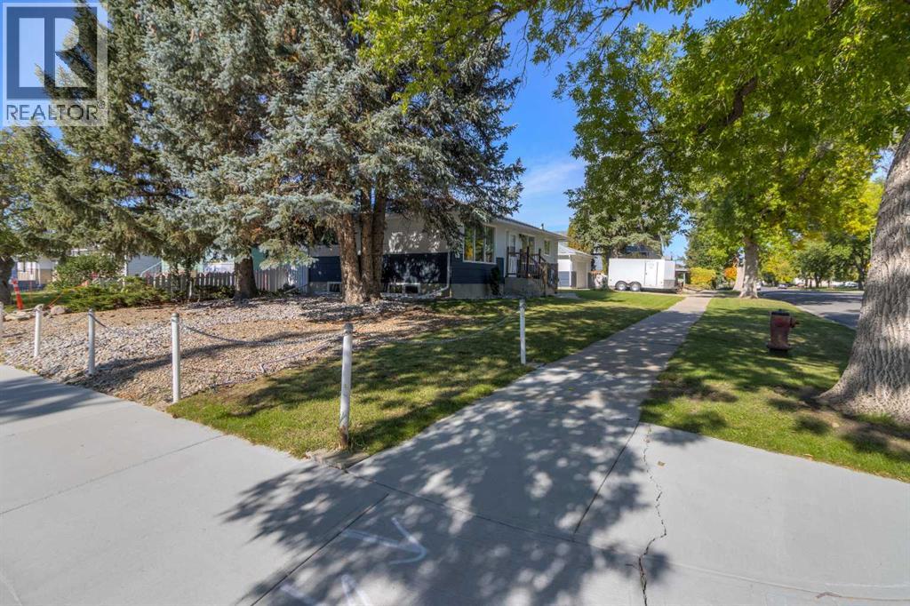 1721 2b Avenue N, Lethbridge, Alberta  T1H 0G8 - Photo 47 - A2348133