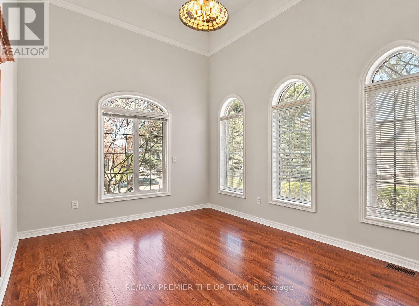 58 Calera Crescent, Vaughan, Ontario  L4H 1V9 - Photo 4 - N13851916