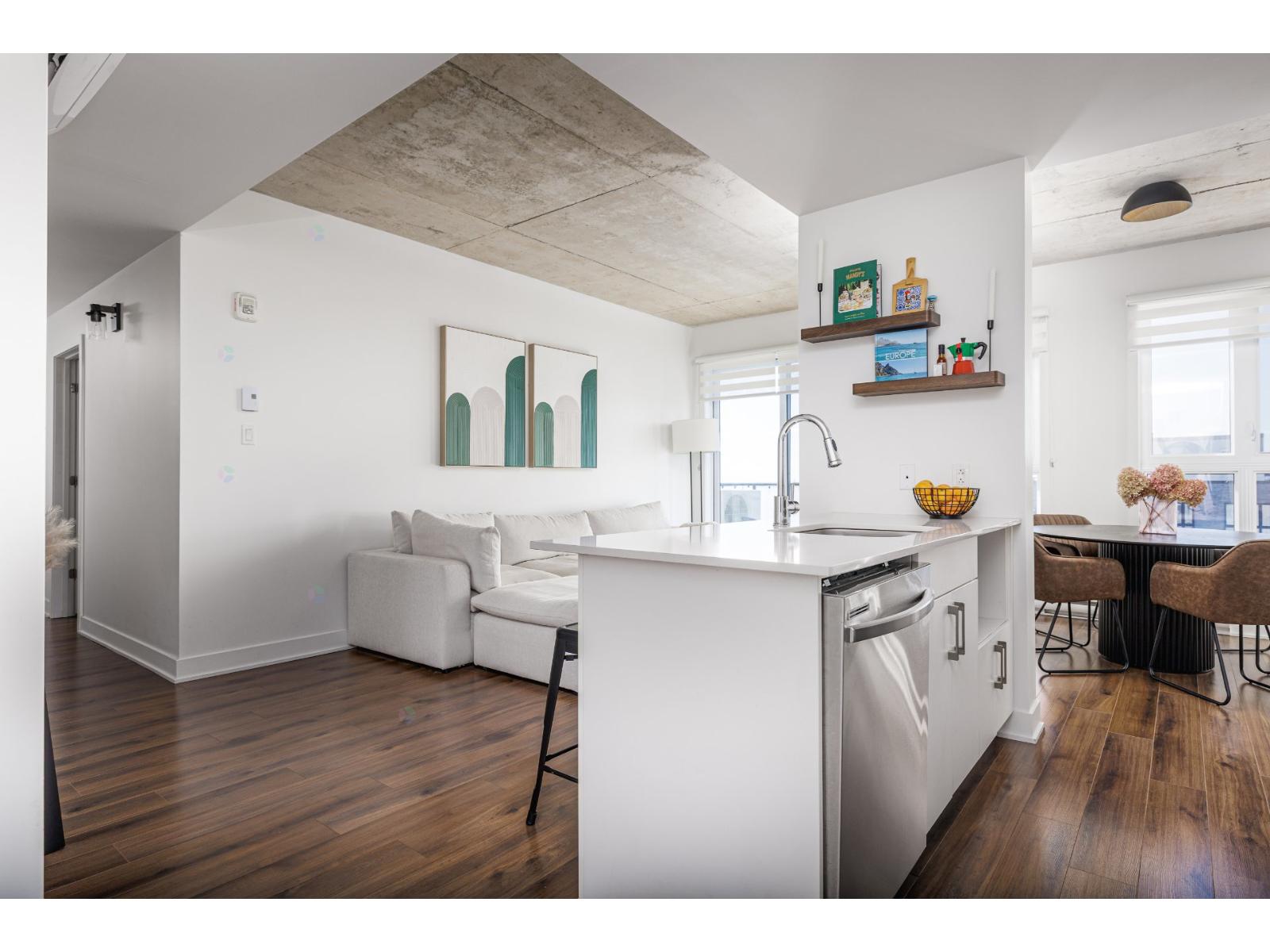 6780 Boul. Newman|#1601 Montréal (LaSalle) Quebec Canada H8N0H5 5