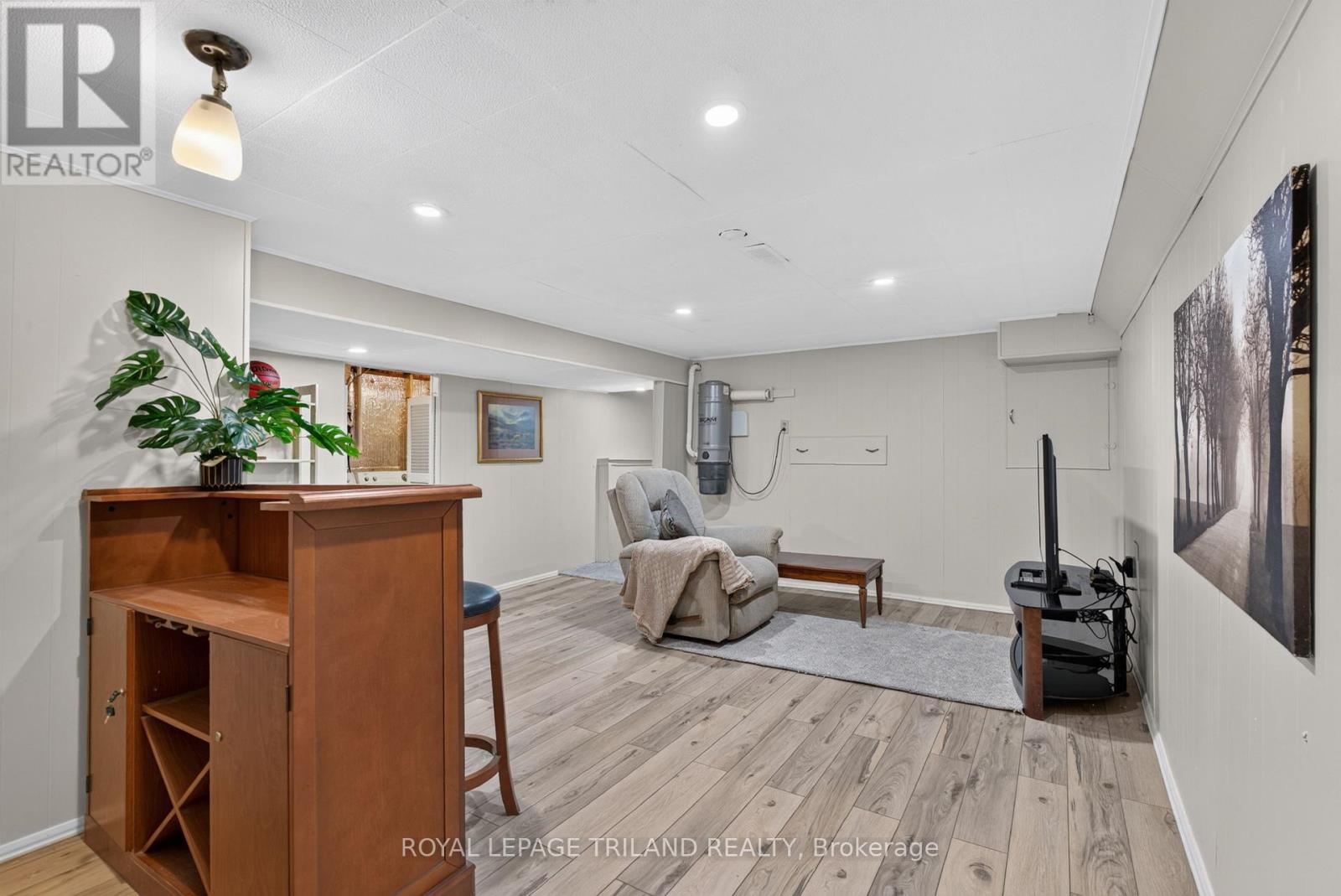 4996 Marion Street, Thames Centre, Ontario  N0L 1G4 - Photo 24 - X13873000