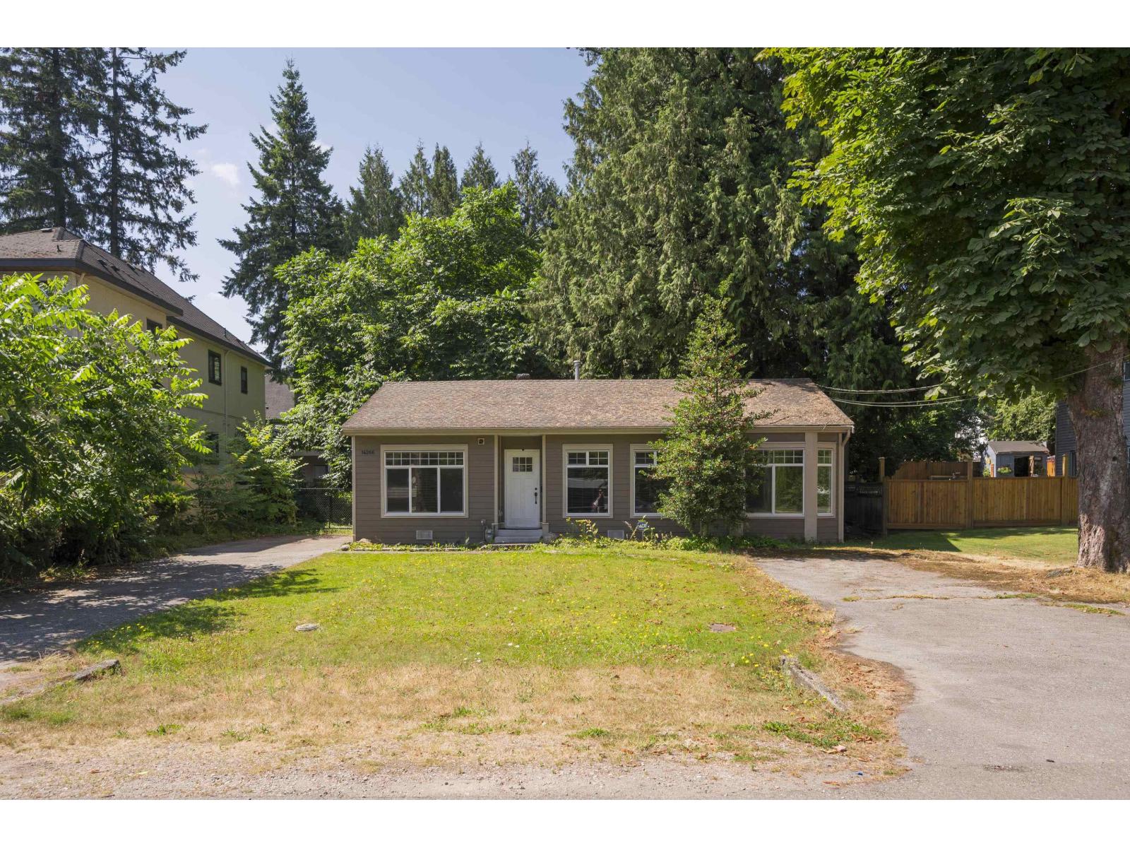 14266 Melrose Drive, Surrey, British Columbia  V3R 5R4 - Photo 2 - R3110312