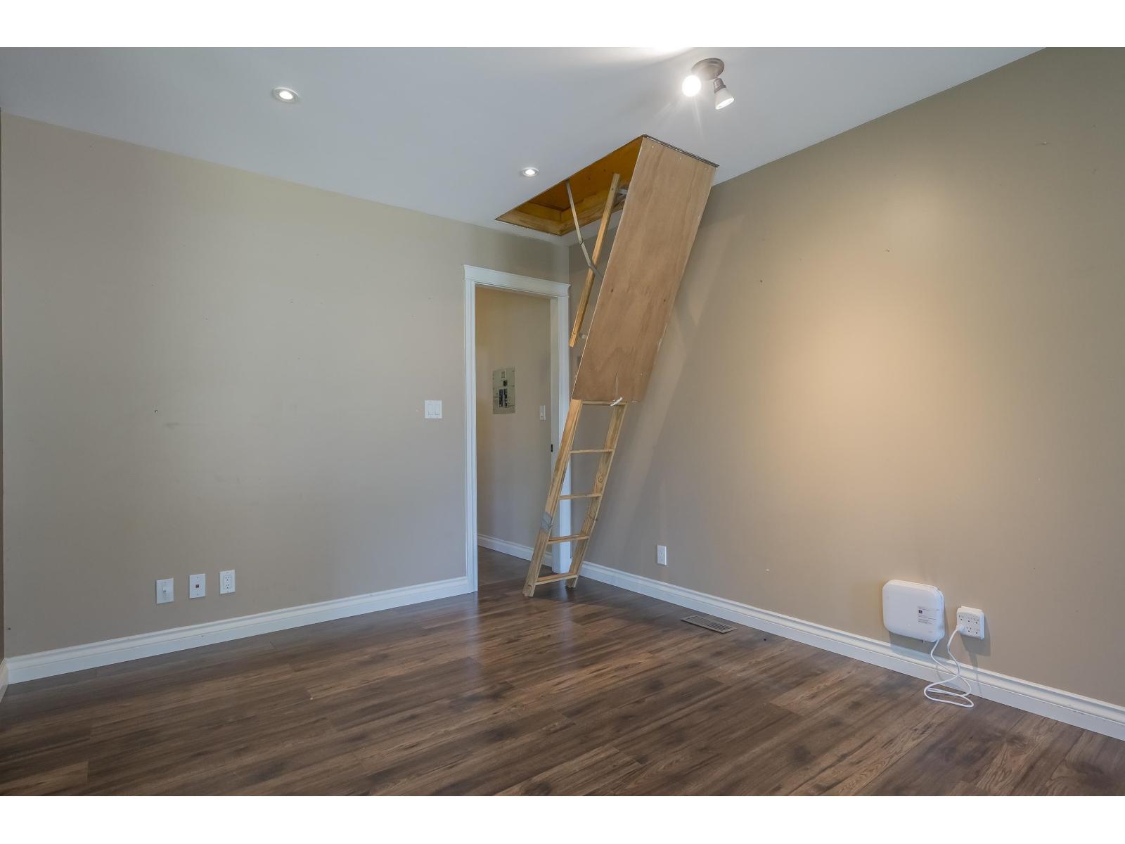 14266 Melrose Drive, Surrey, British Columbia  V3R 5R4 - Photo 22 - R3110312