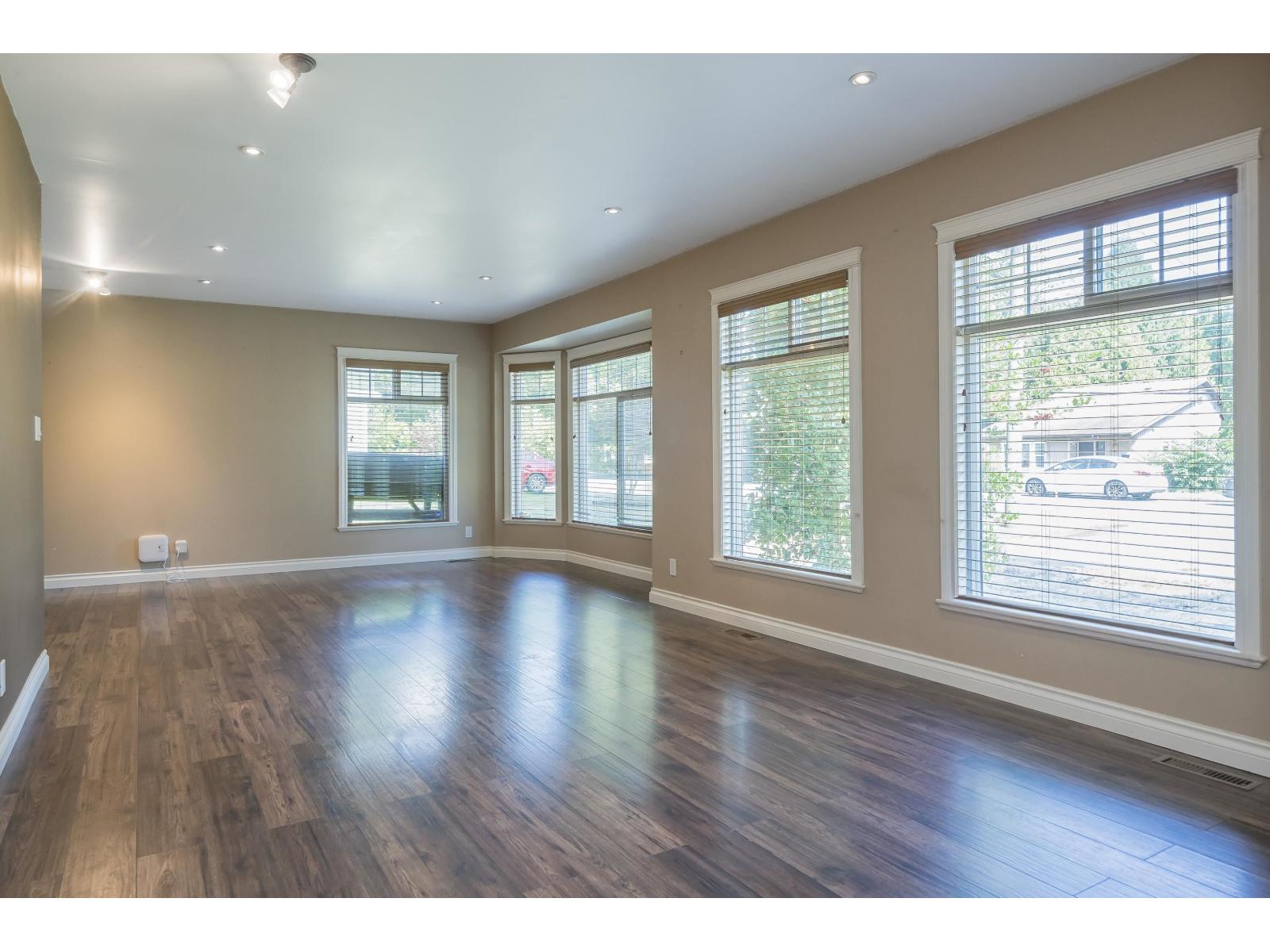 14266 Melrose Drive, Surrey, British Columbia  V3R 5R4 - Photo 7 - R3110312