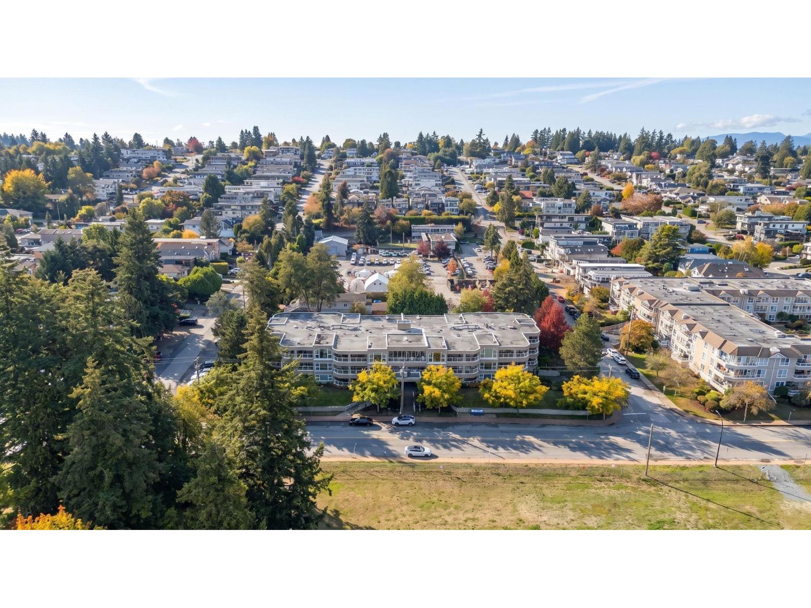 304 15809 Marine Drive, White Rock, British Columbia  V3B 1E7 - Photo 32 - R3172210