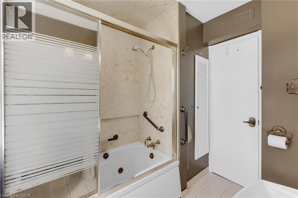 588 Louise Drive, Burlington, Ontario  L7L 2T9 - Photo 26 - 40867863