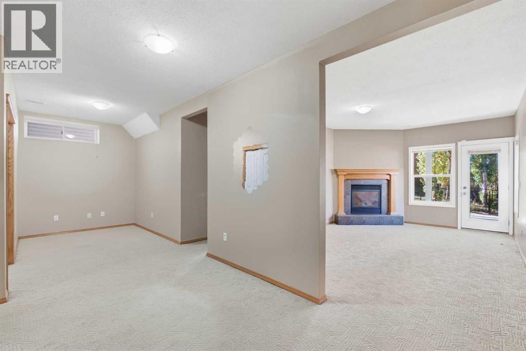 7 Royal Birch Green Nw, Calgary, Alberta  T3G 5L5 - Photo 16 - A2350119