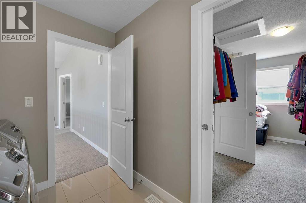 222 Bayside Loop SW, Airdrie, Alberta  T4B 3E5 - Photo 34 - A2350211