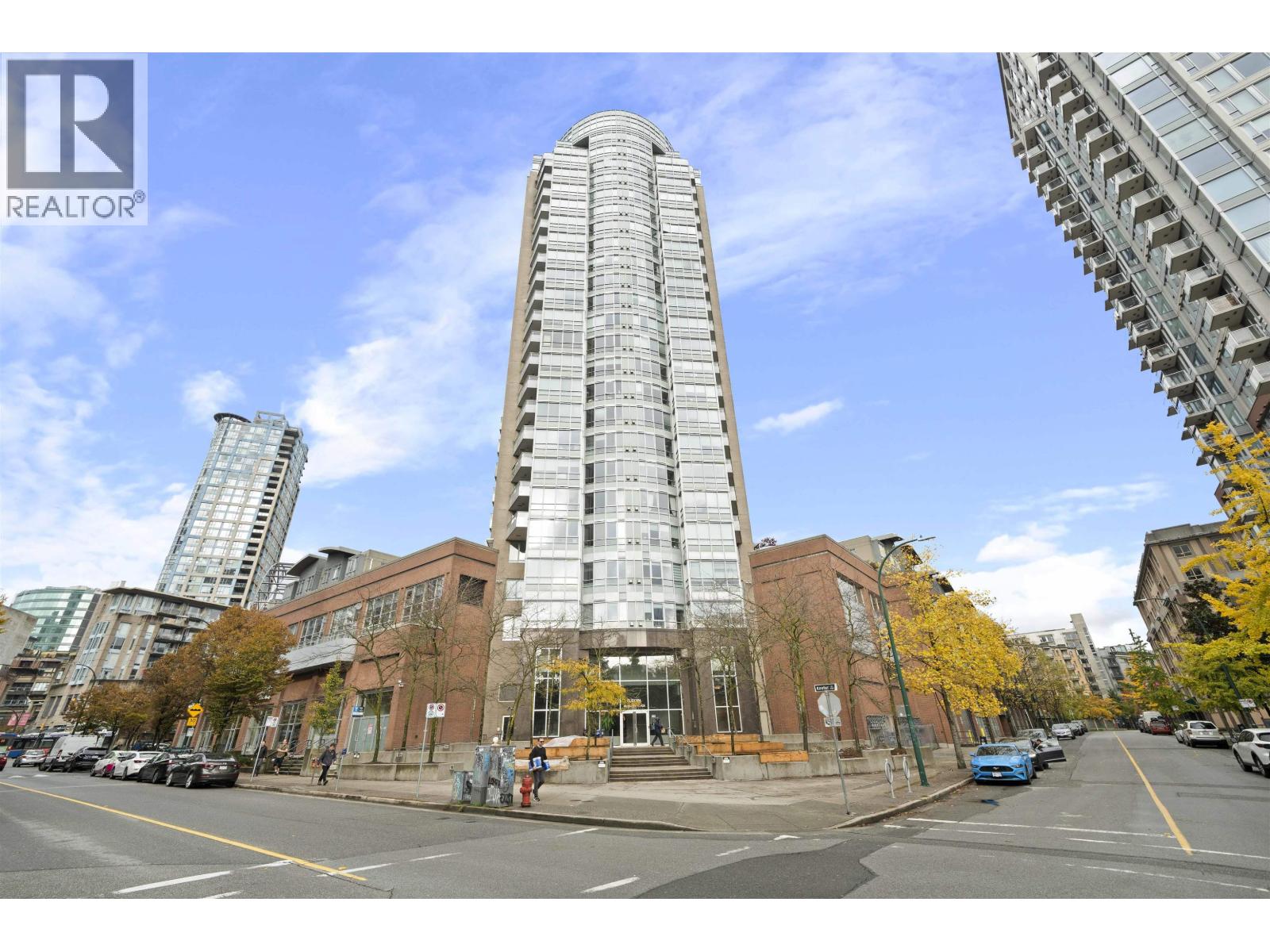 2501 63 KEEFER PLACE