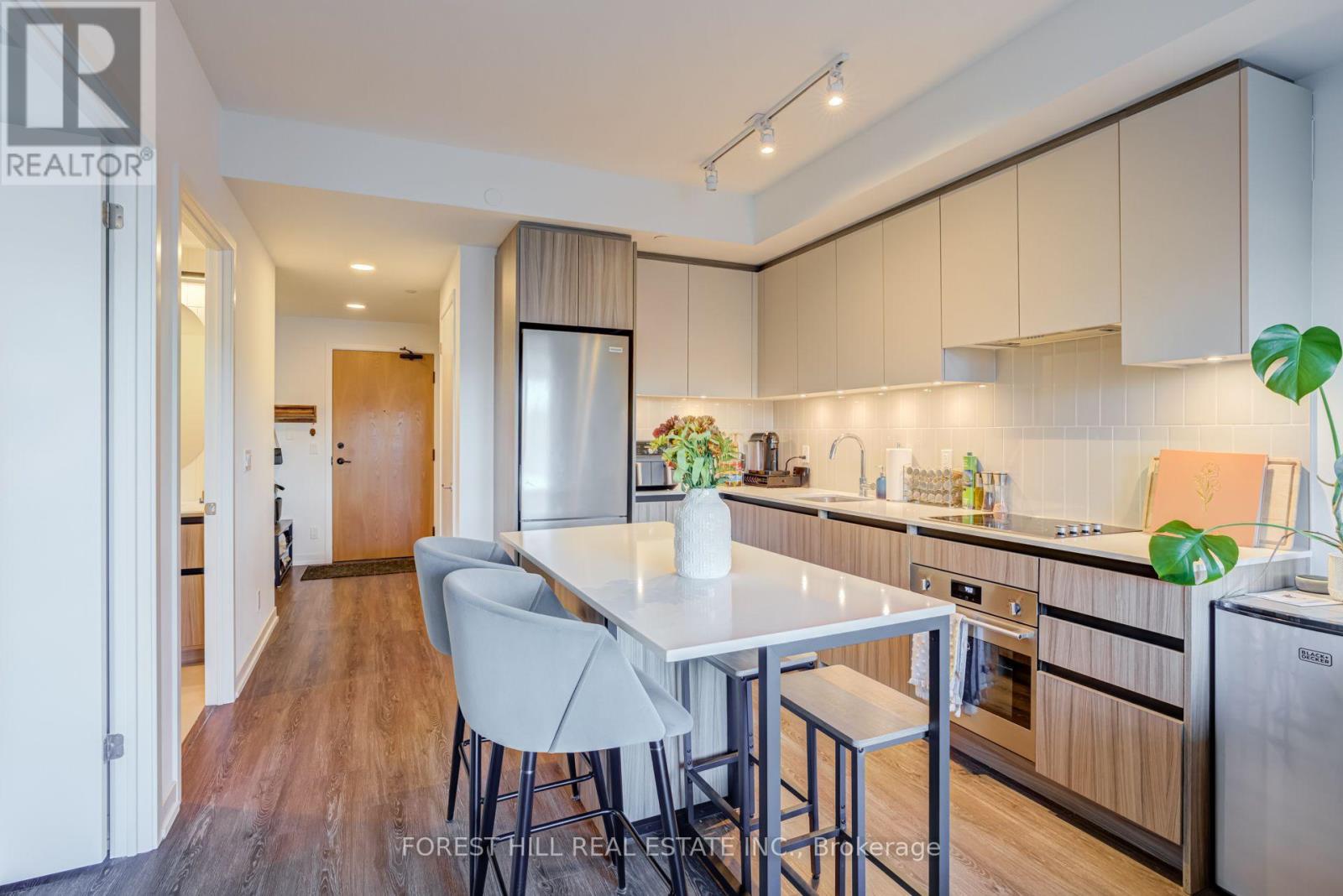 217 - 8 Beverley Glen Boulevard, Vaughan, Ontario  L4J 0L5 - Photo 10 - N13872944