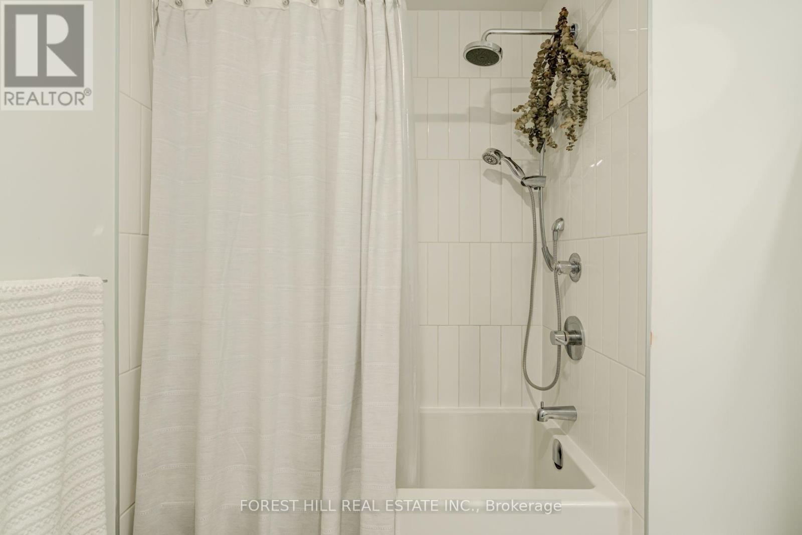 217 - 8 Beverley Glen Boulevard, Vaughan, Ontario  L4J 0L5 - Photo 27 - N13872944
