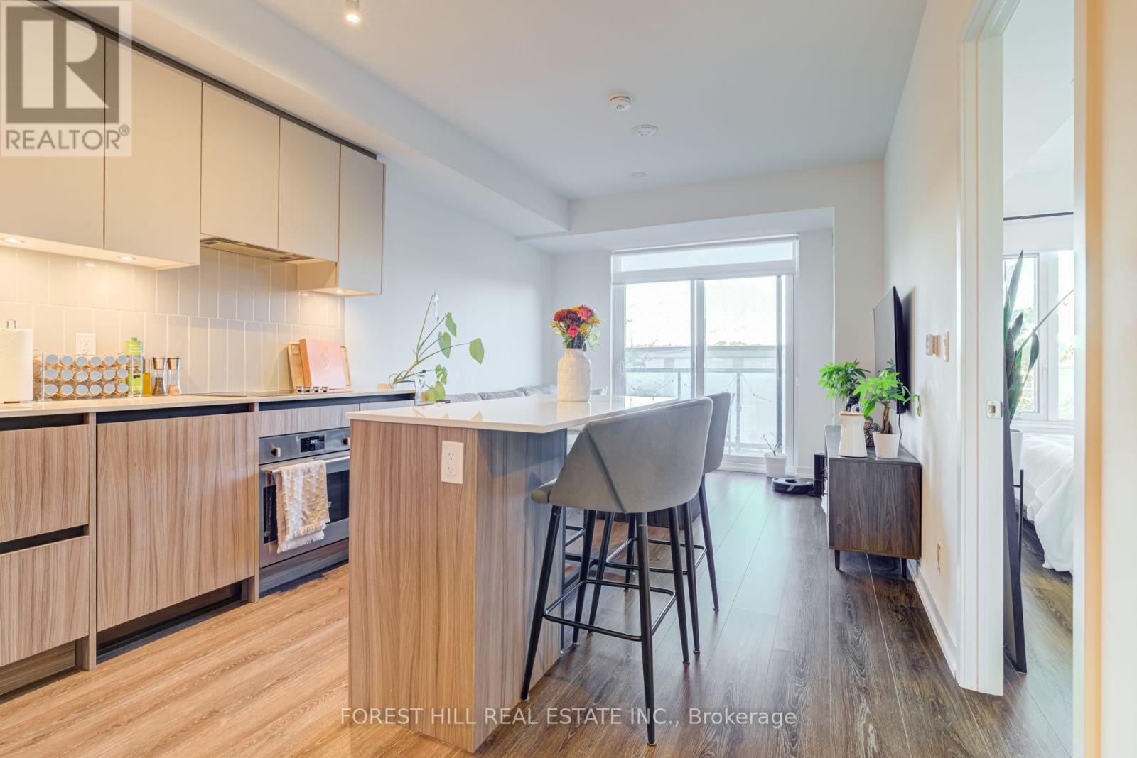 217 - 8 Beverley Glen Boulevard, Vaughan, Ontario  L4J 0L5 - Photo 6 - N13872944
