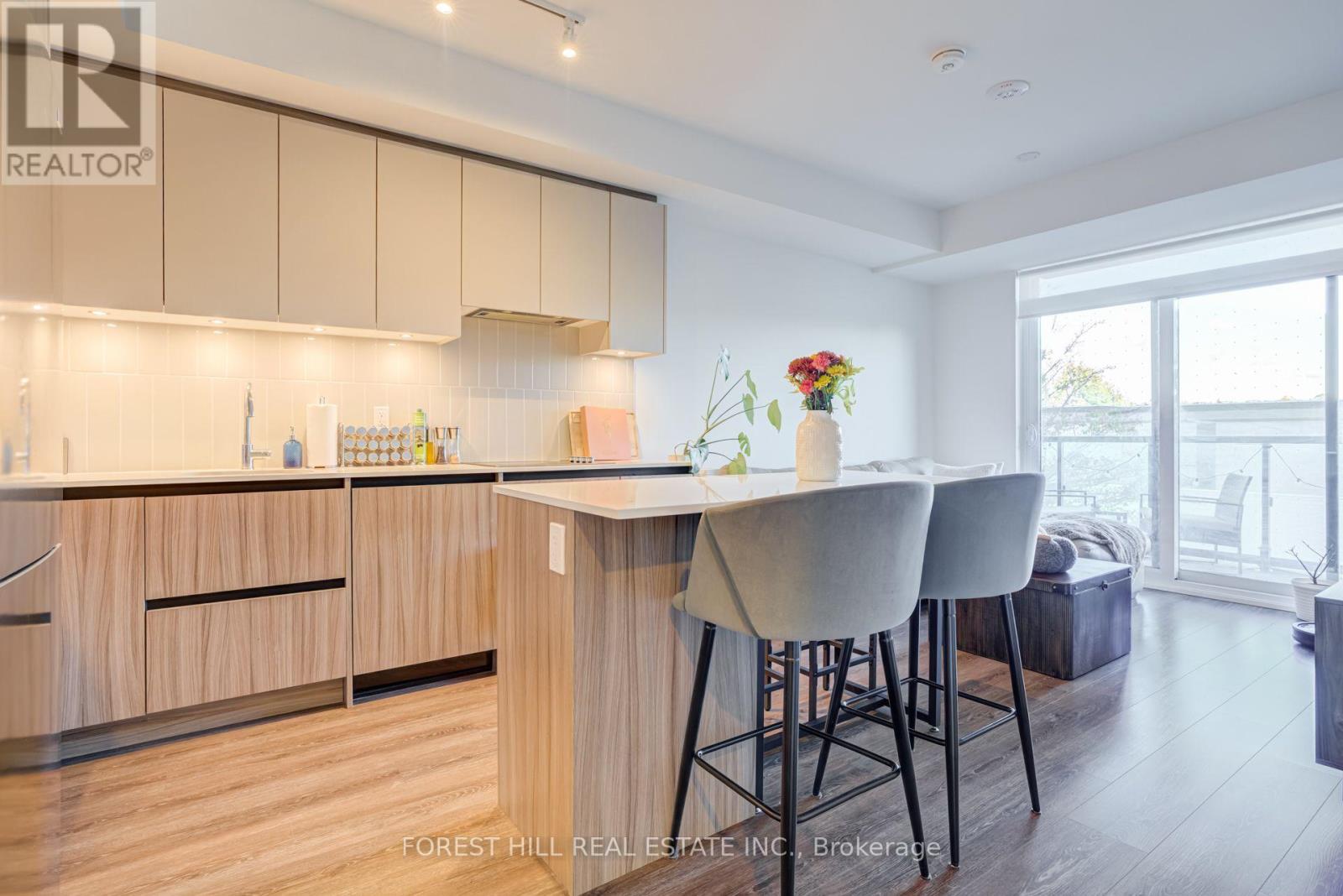 217 - 8 Beverley Glen Boulevard, Vaughan, Ontario  L4J 0L5 - Photo 7 - N13872944