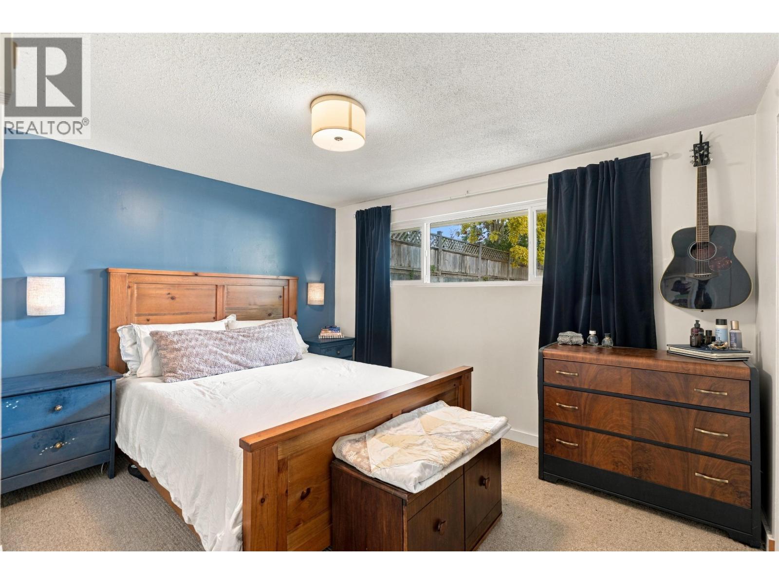 5734 Pebble Crescent, Sechelt, British Columbia  V0N 3A0 - Photo 25 - R3173378