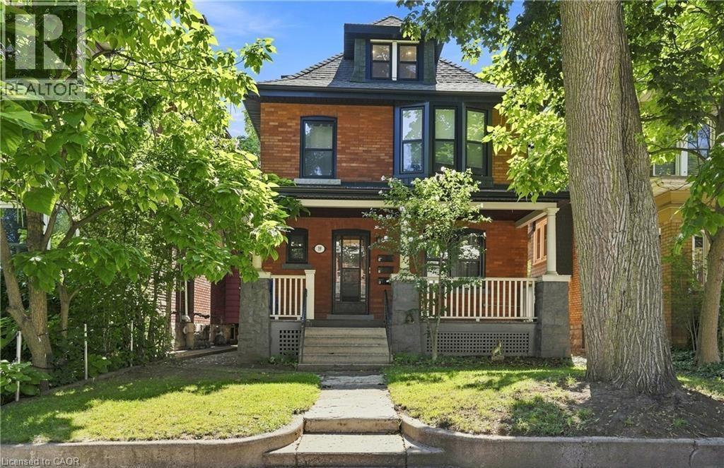39 GARFIELD Avenue S Unit# 1