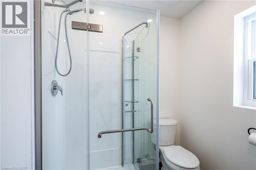 39 Garfield Avenue S Unit# 1, Hamilton, Ontario  L8M 2R9 - Photo 12 - 40869639