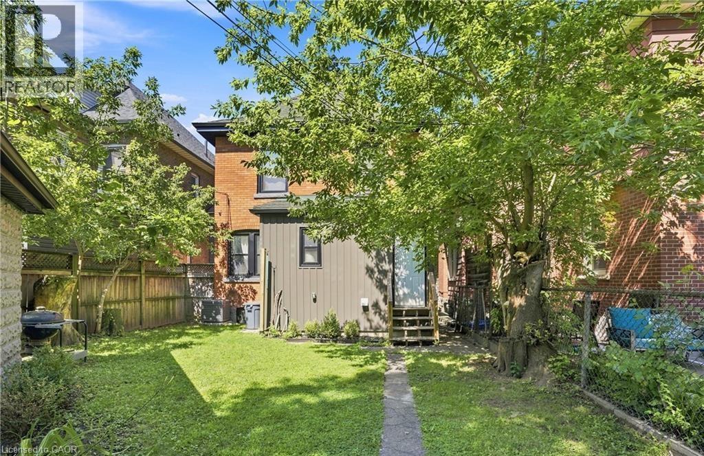 39 Garfield Avenue S Unit# 1, Hamilton, Ontario  L8M 2R9 - Photo 16 - 40869639