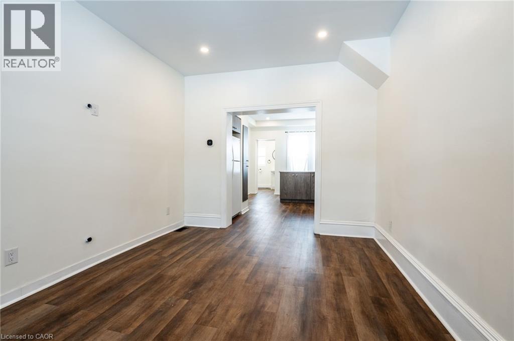 39 Garfield Avenue S Unit# 1, Hamilton, Ontario  L8M 2R9 - Photo 5 - 40869639