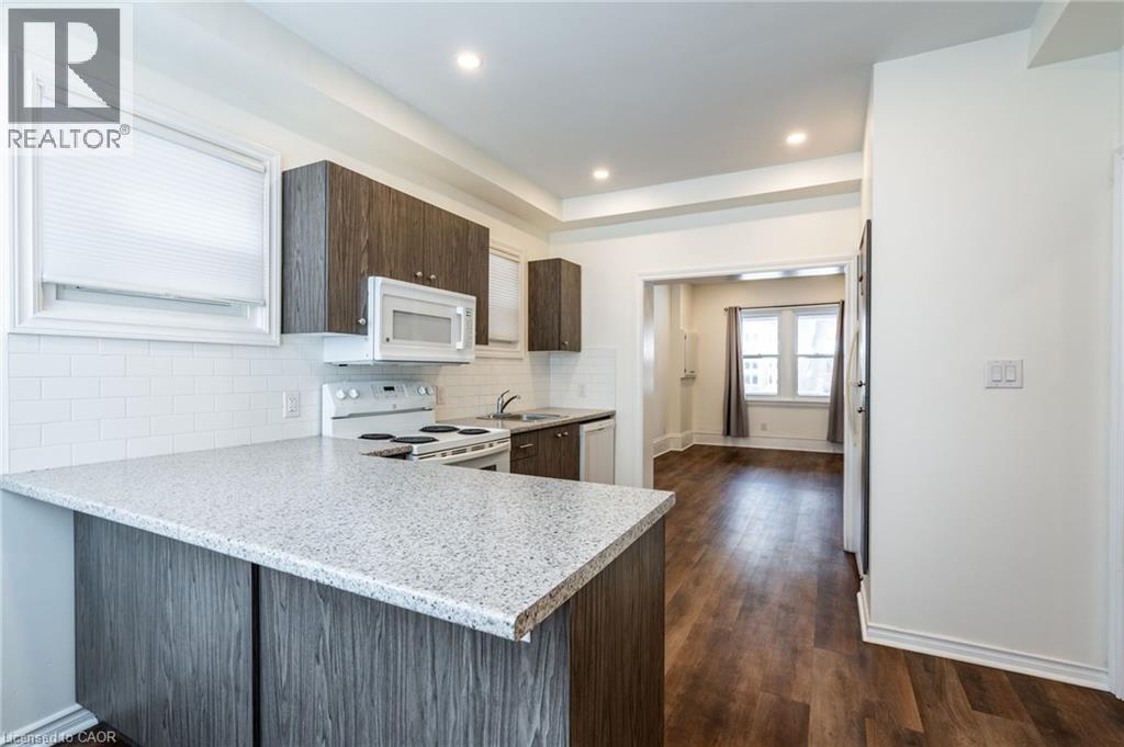 39 Garfield Avenue S Unit# 1, Hamilton, Ontario  L8M 2R9 - Photo 8 - 40869639