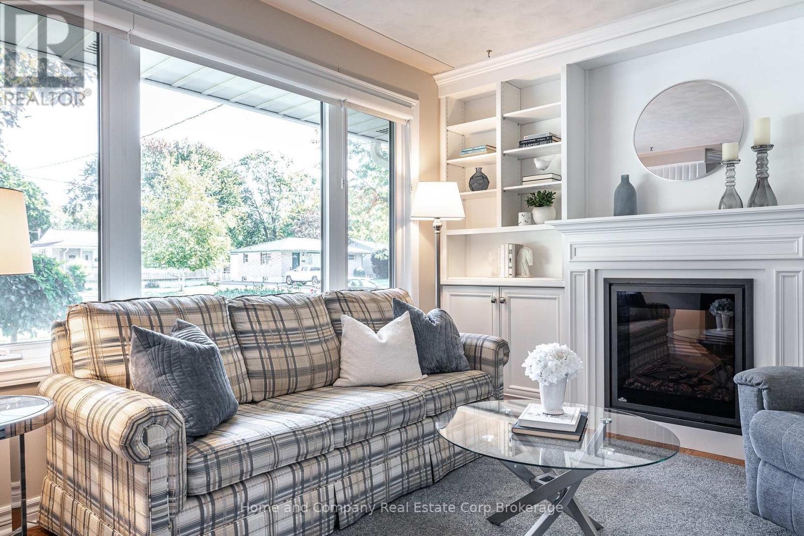 148 Strachan Street, Stratford, Ontario  N5A 2B3 - Photo 7 - X13872952