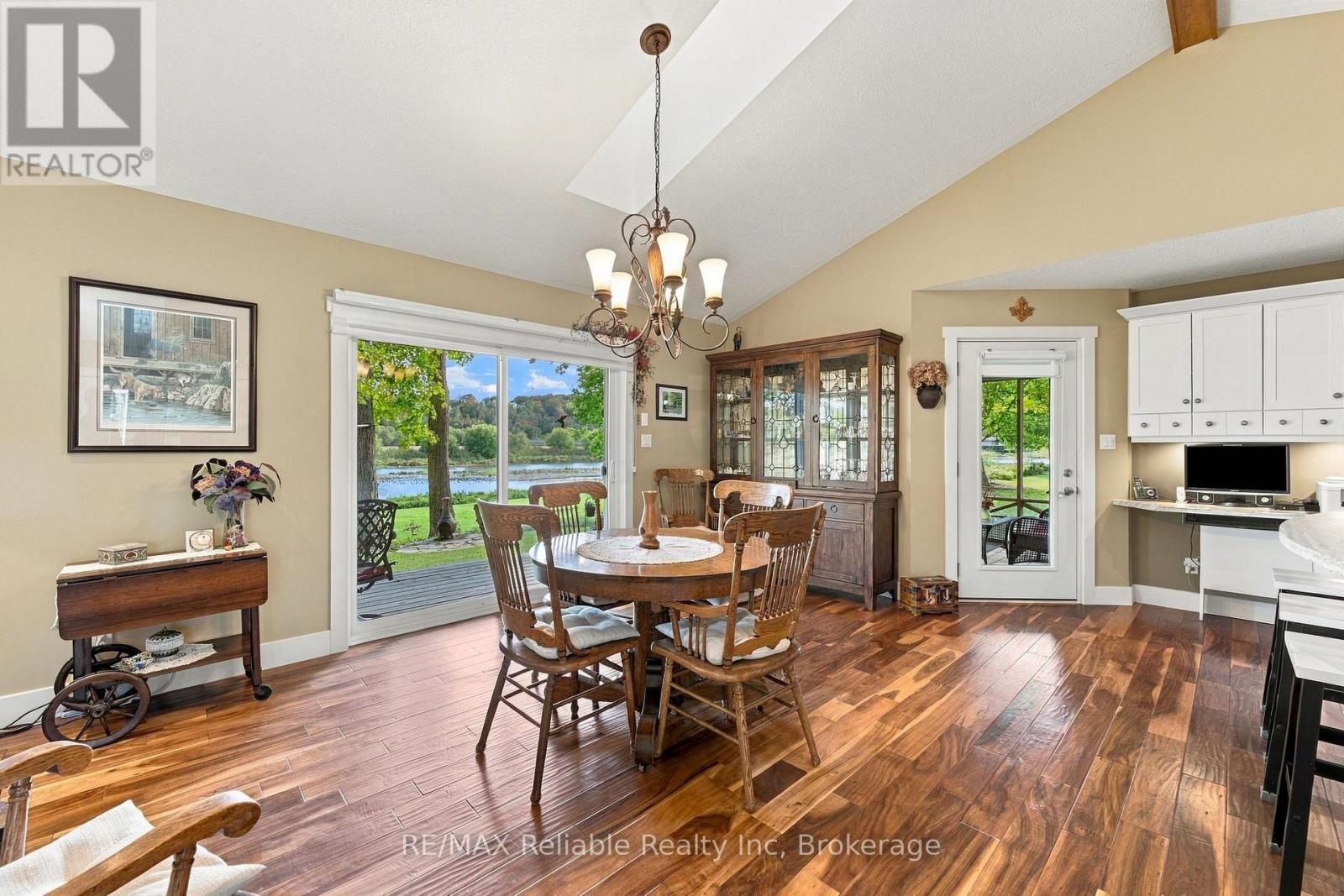 37431 Forrester's Line, Central Huron, Ontario N0M 1L0 - Photo 16 - X13872966