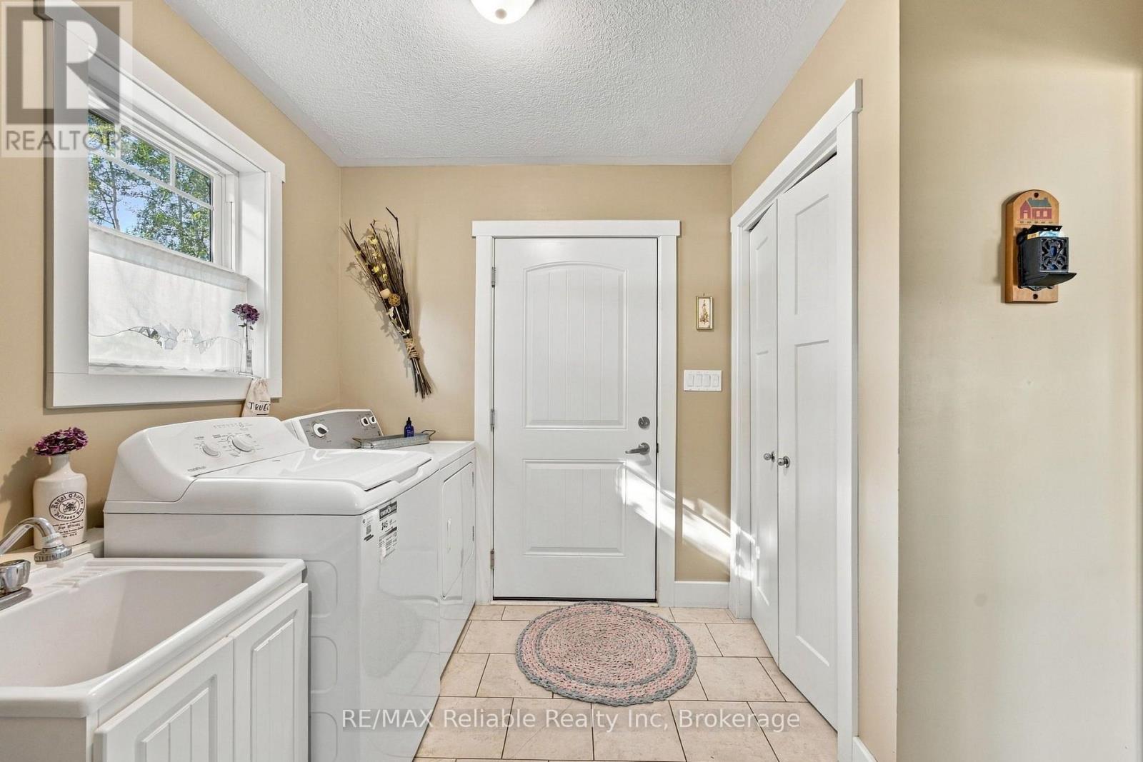 37431 Forrester's Line, Central Huron, Ontario N0M 1L0 - Photo 29 - X13872966