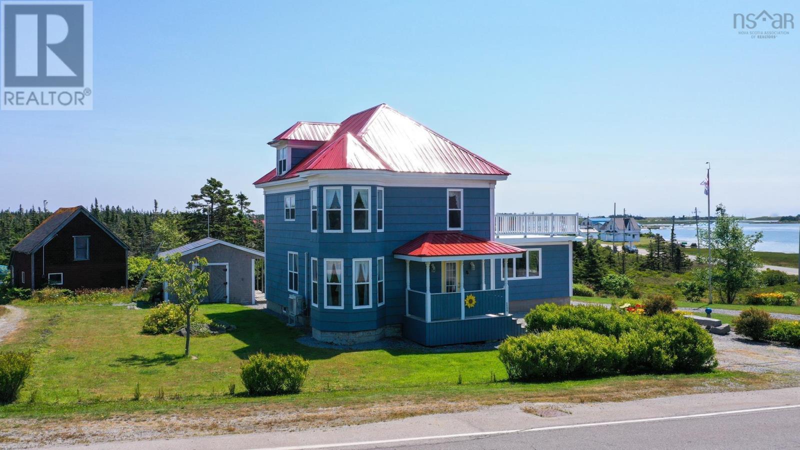 3009 Main Street, Clark's Harbour, Nova Scotia  B0W 1P0 - Photo 1 - 202606921