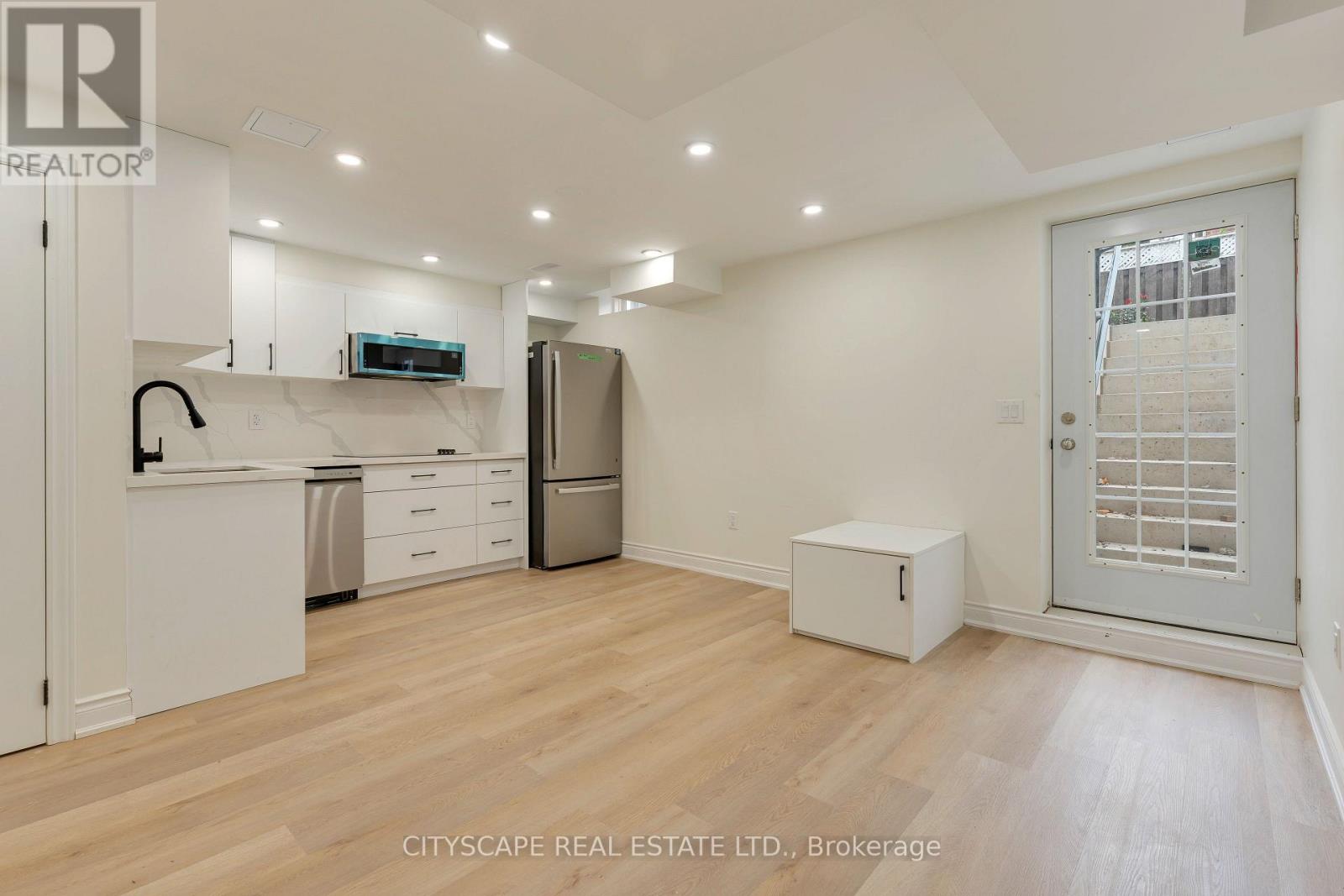 BSMT - 5623 LONGBOAT AVENUE, Mississauga, Ontario