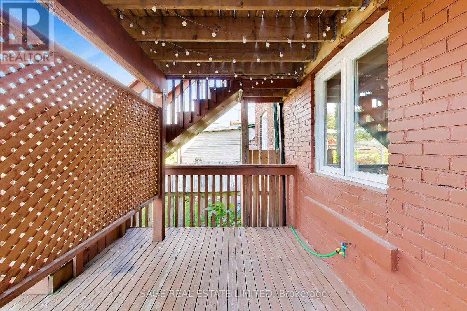 Main - 32 Castleton Avenue, Toronto, Ontario  M6N 3Z5 - Photo 27 - W13873048