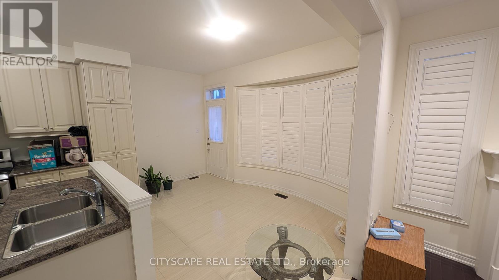 5567 Oscar Peterson Boulevard, Mississauga, Ontario  L5M 0V6 - Photo 11 - W13873058