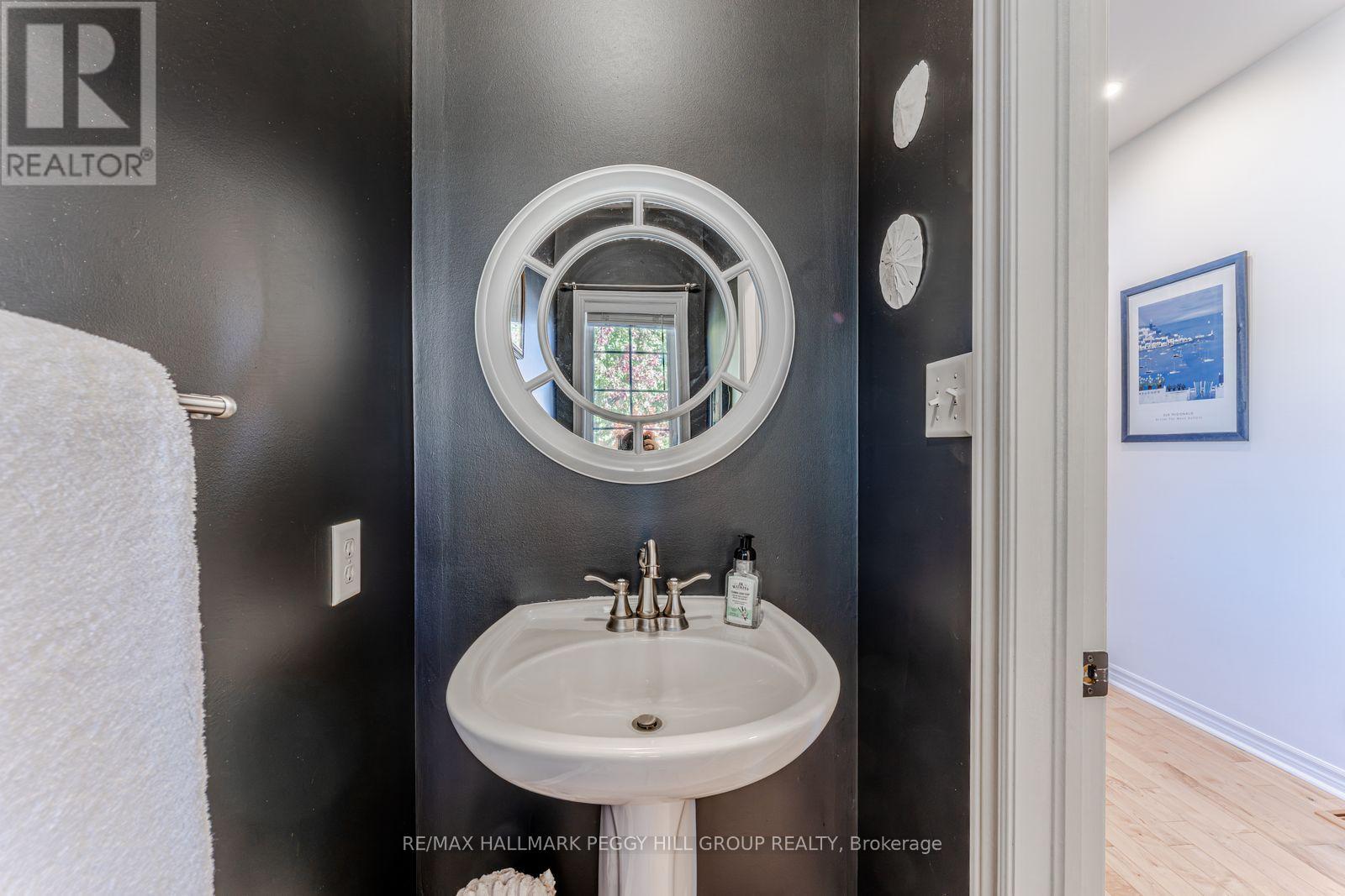 2070 Osbond Road, Innisfil, Ontario  L9S 0A9 - Photo 12 - N13785210